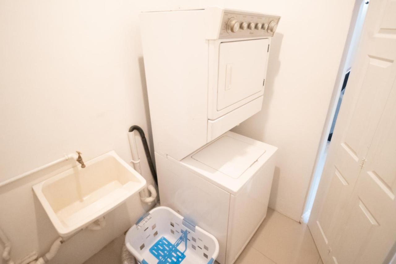 Stacys Place #2 2 Bedroom Apartment Port of Spain Bagian luar foto